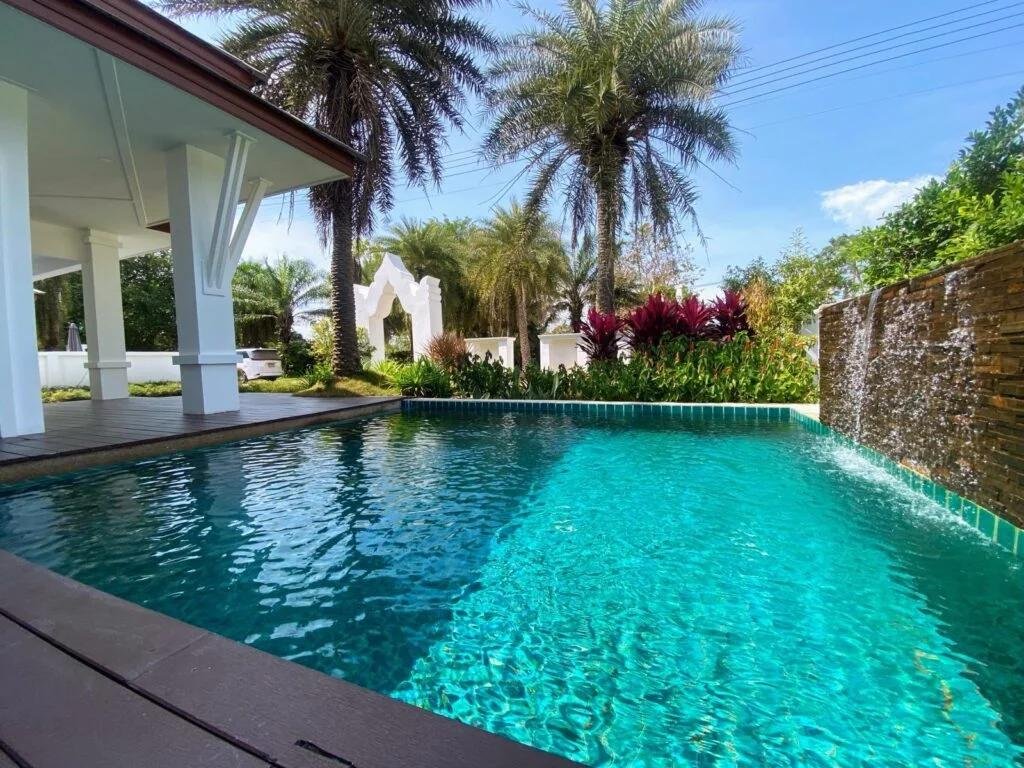Pool villa surrounded by nature at Firefly Pattaya